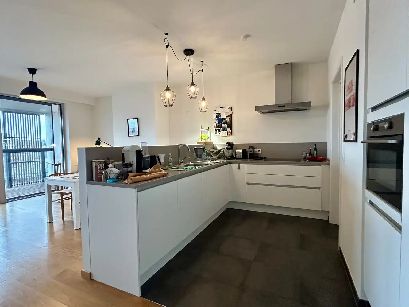 Stijlvol en energiezuinig appartement met terras aan de Vaartkom foto 5