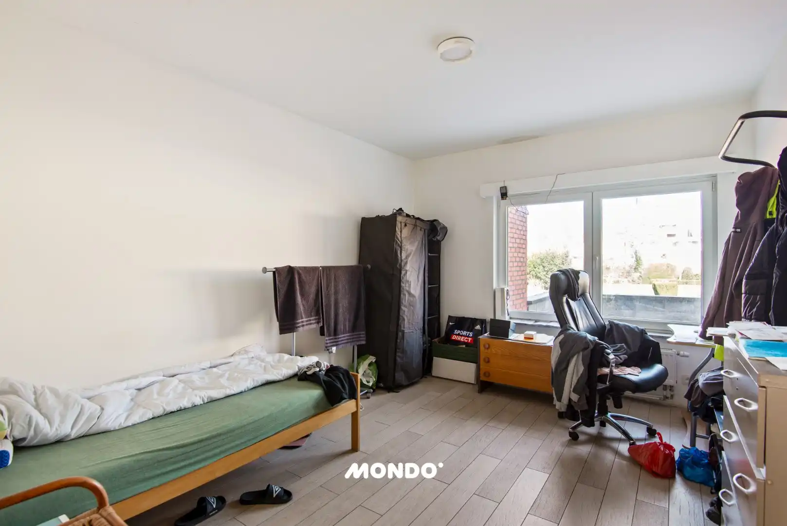 Kleinschalig gebouw met 2 appartementen en ruime garage met tuin in het centrum van Willebroek foto 5