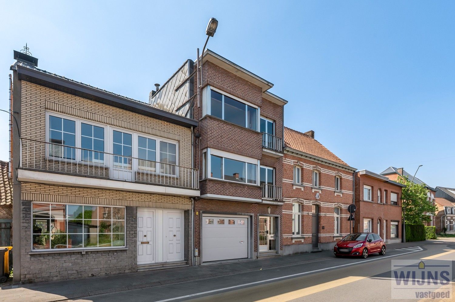 Te renoveren woning met 3 slaapkamers en tuin foto 2