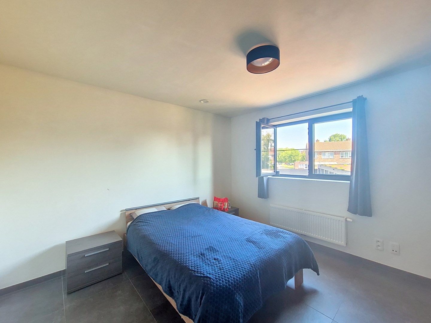 Appartement met 2 slpks en garage foto 9
