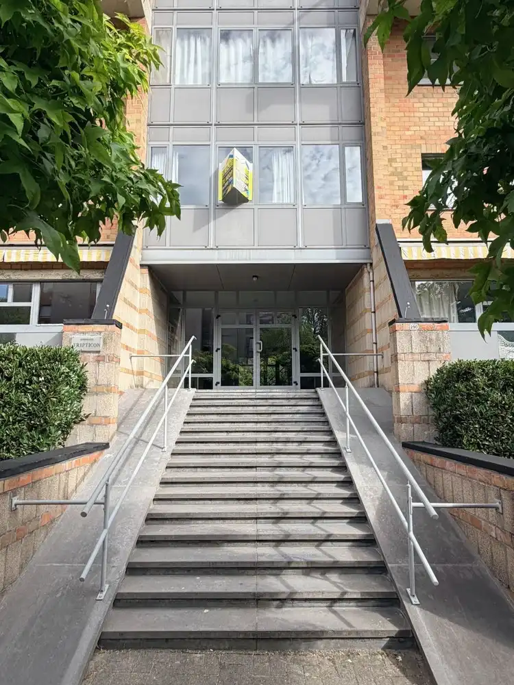 Gunstig gelegen appartement met 1 slaapkamer foto 2