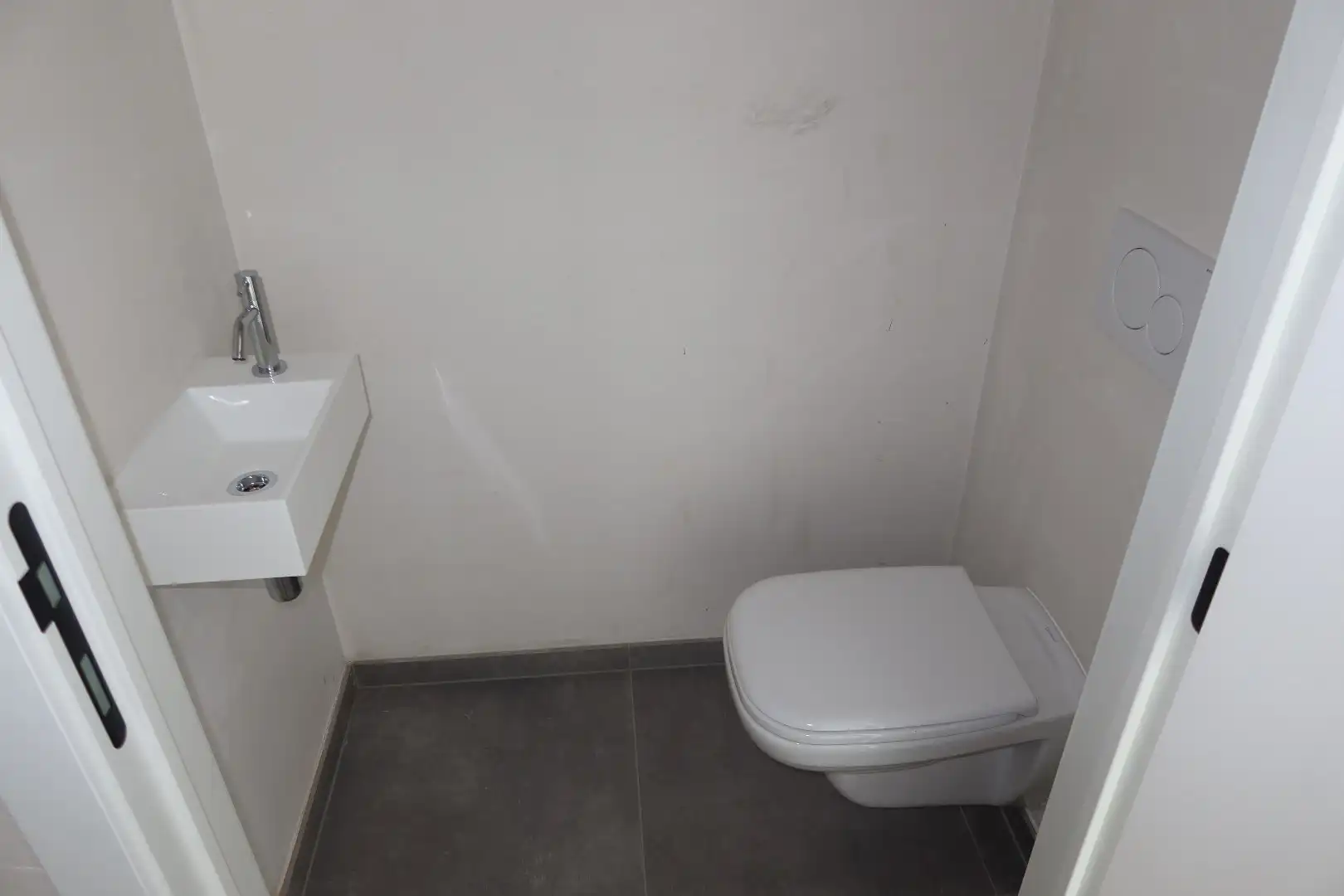 Recente woning met 3 slk, garage, terras tuin en zonnepanelen  foto 15