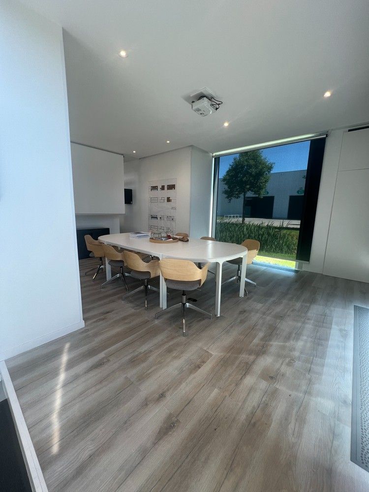KMO-unit met showroom foto 5