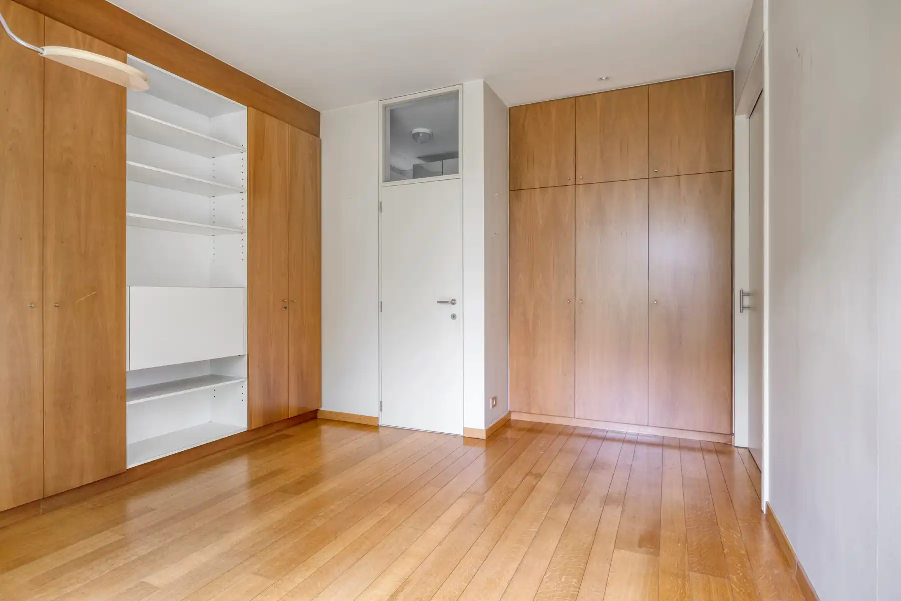 Leemans Immobiliën presenteert u  deze exclusieve villa, gelegen op een uitzonderlijke toplocatie in Asse.  foto 9