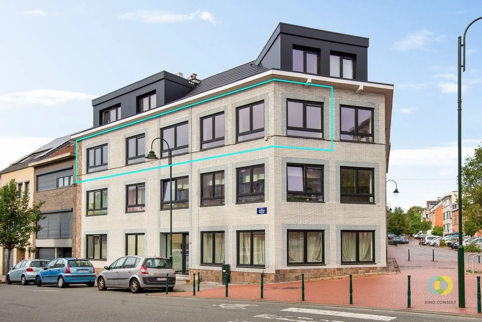 Modern vernieuwd 3-slpk appartement foto 4