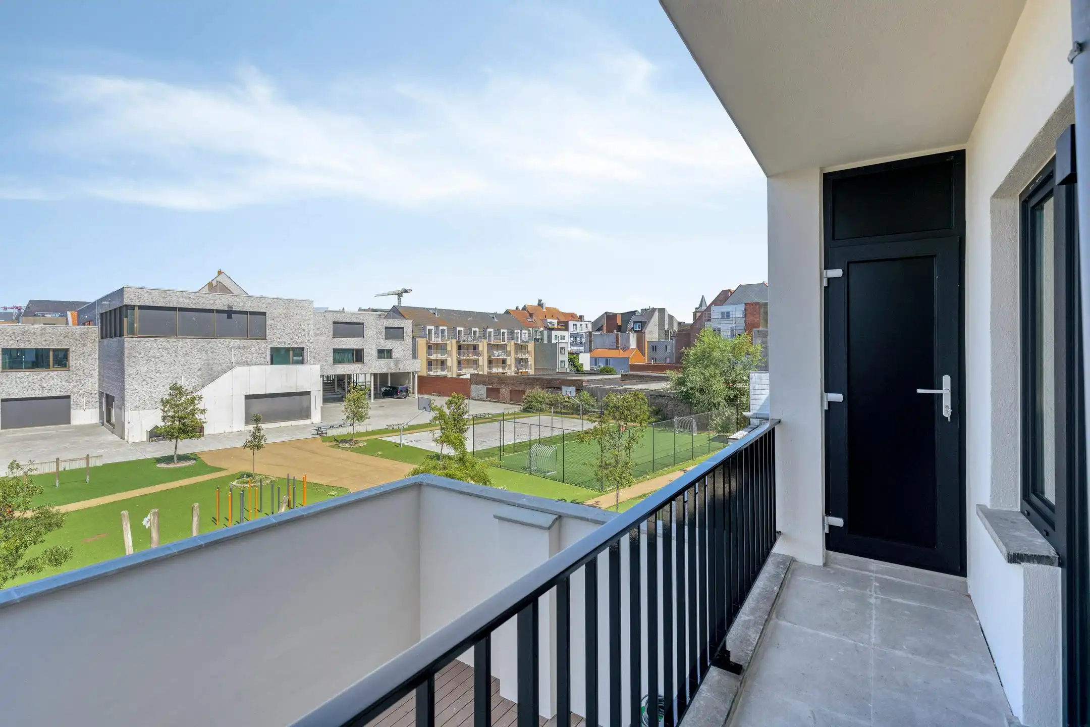 Gerenoveerd (2026) appartement te koop te Blankenberge foto 12