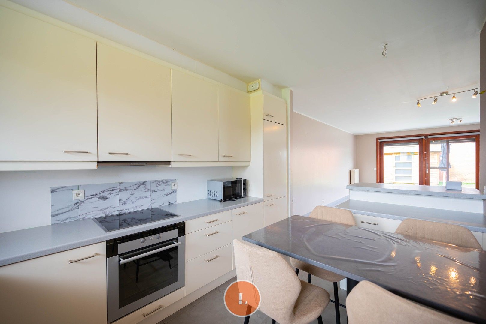 Instapklare woning met 3 slaapkamers en garage in Menen! foto 7