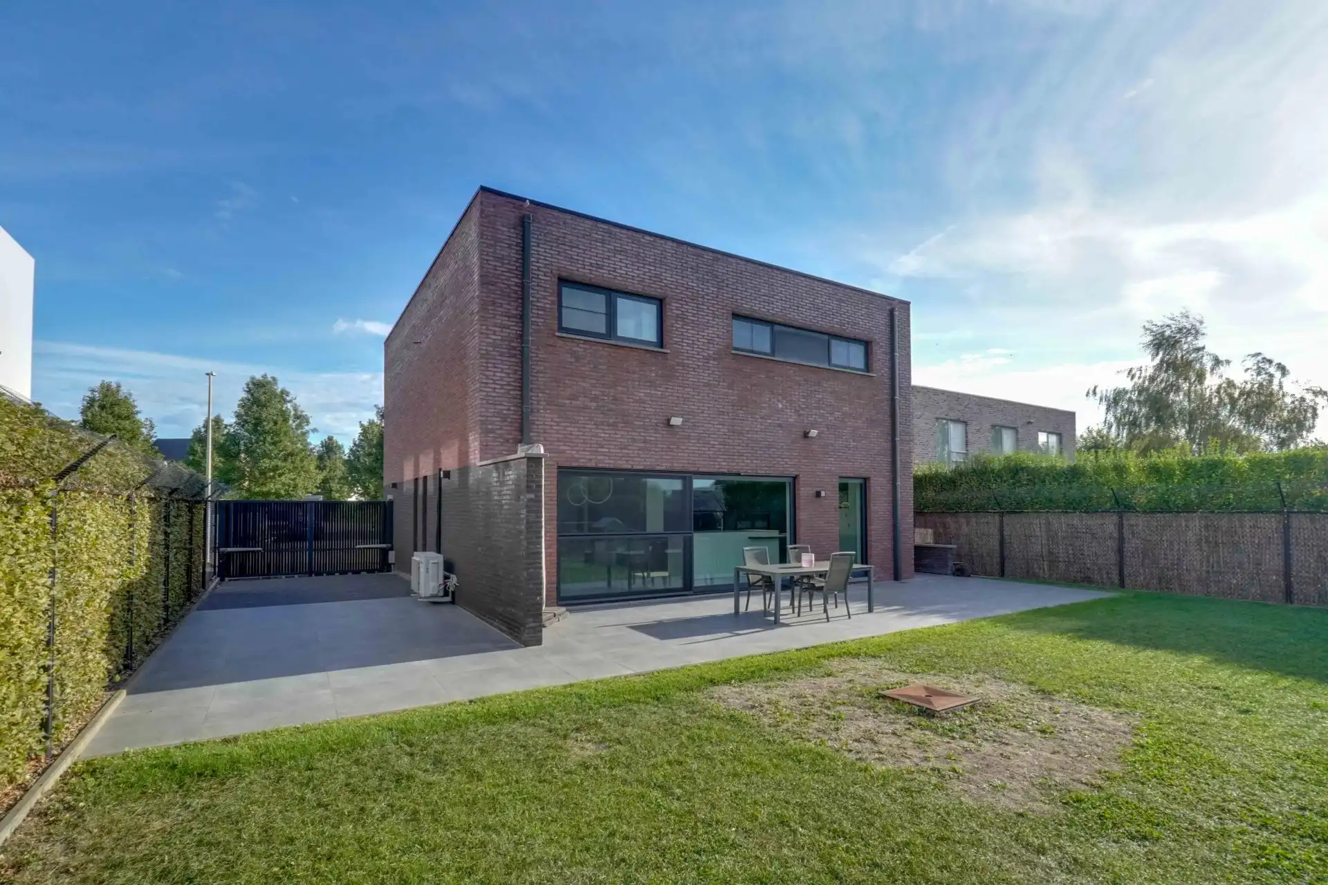 Moderne, energiezuinige gezinswoning met 4 slaapkamers foto 23