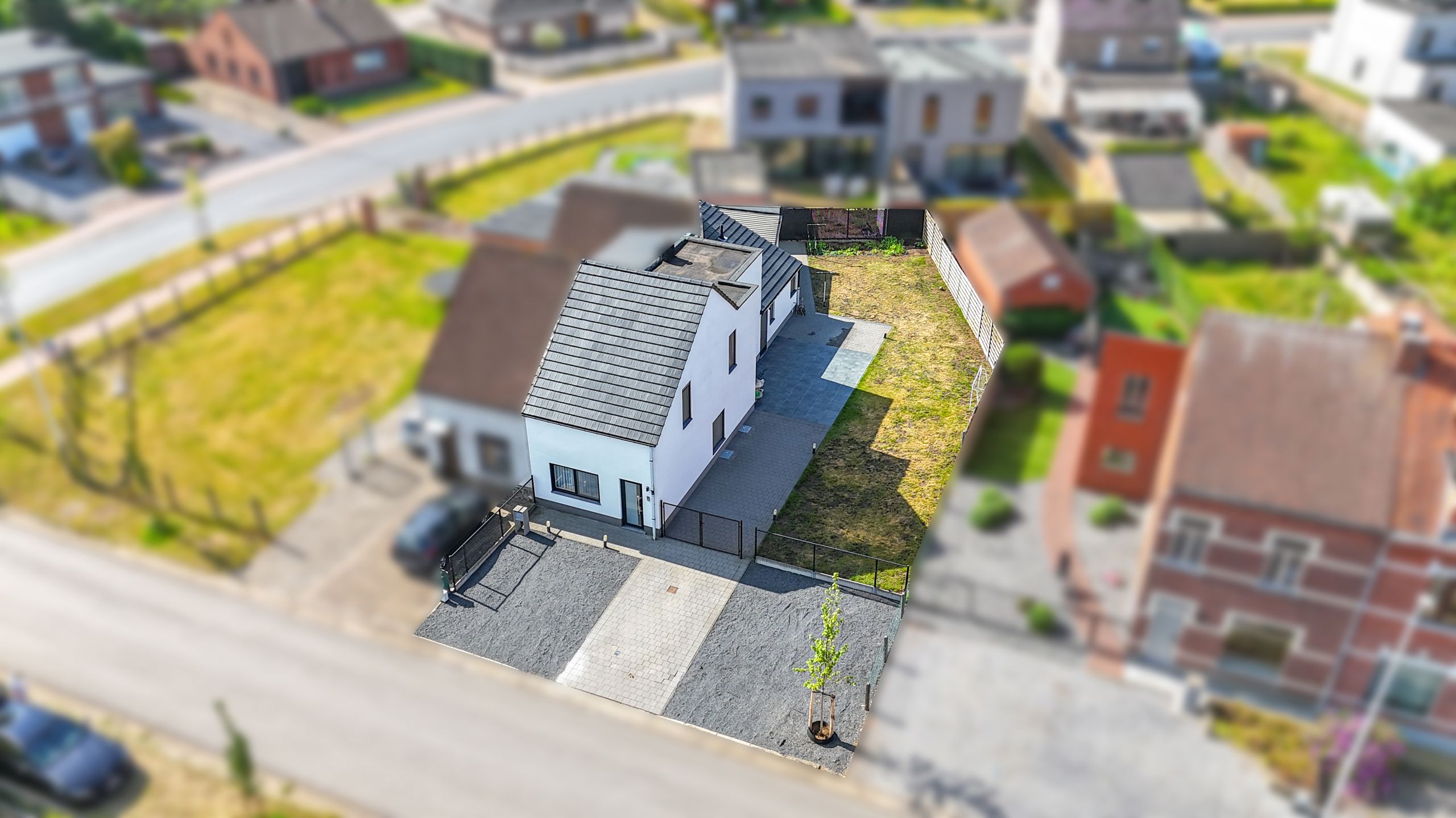 Instapklare, volledig vernieuwde woning met tuin in Beringen foto 33