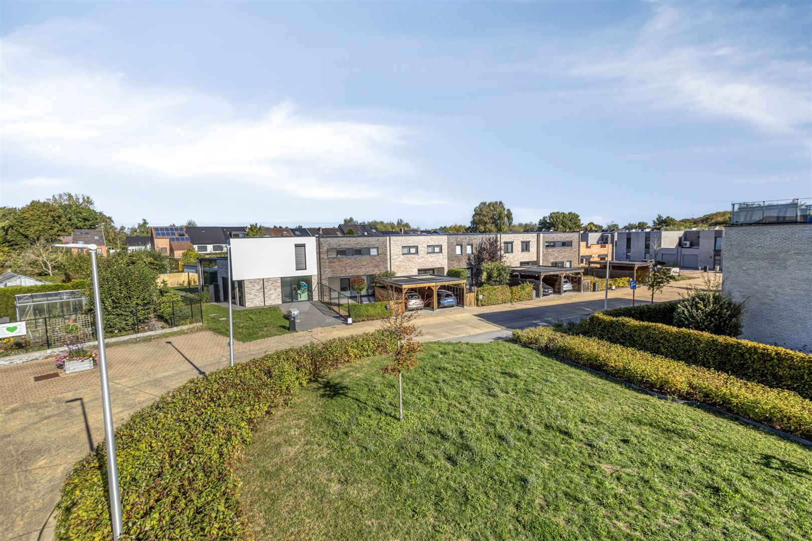 TE KOOP: Recente woning te Hasselt!  foto 3
