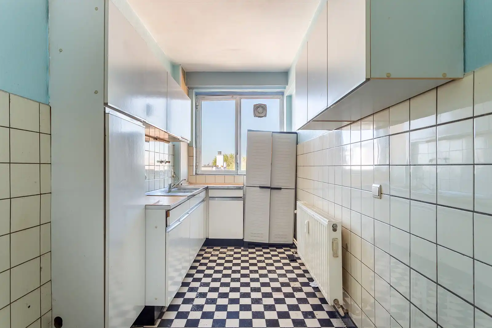 Ruim en licht appartement met 2 slaapkamers foto 12