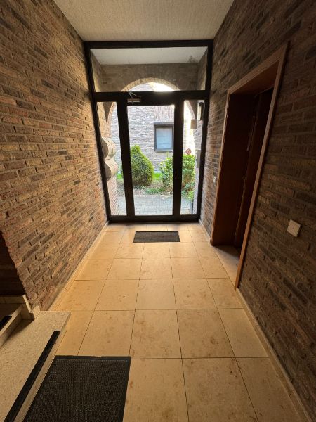 Gezellig appartement met 3 slaapkamers en garage foto 3
