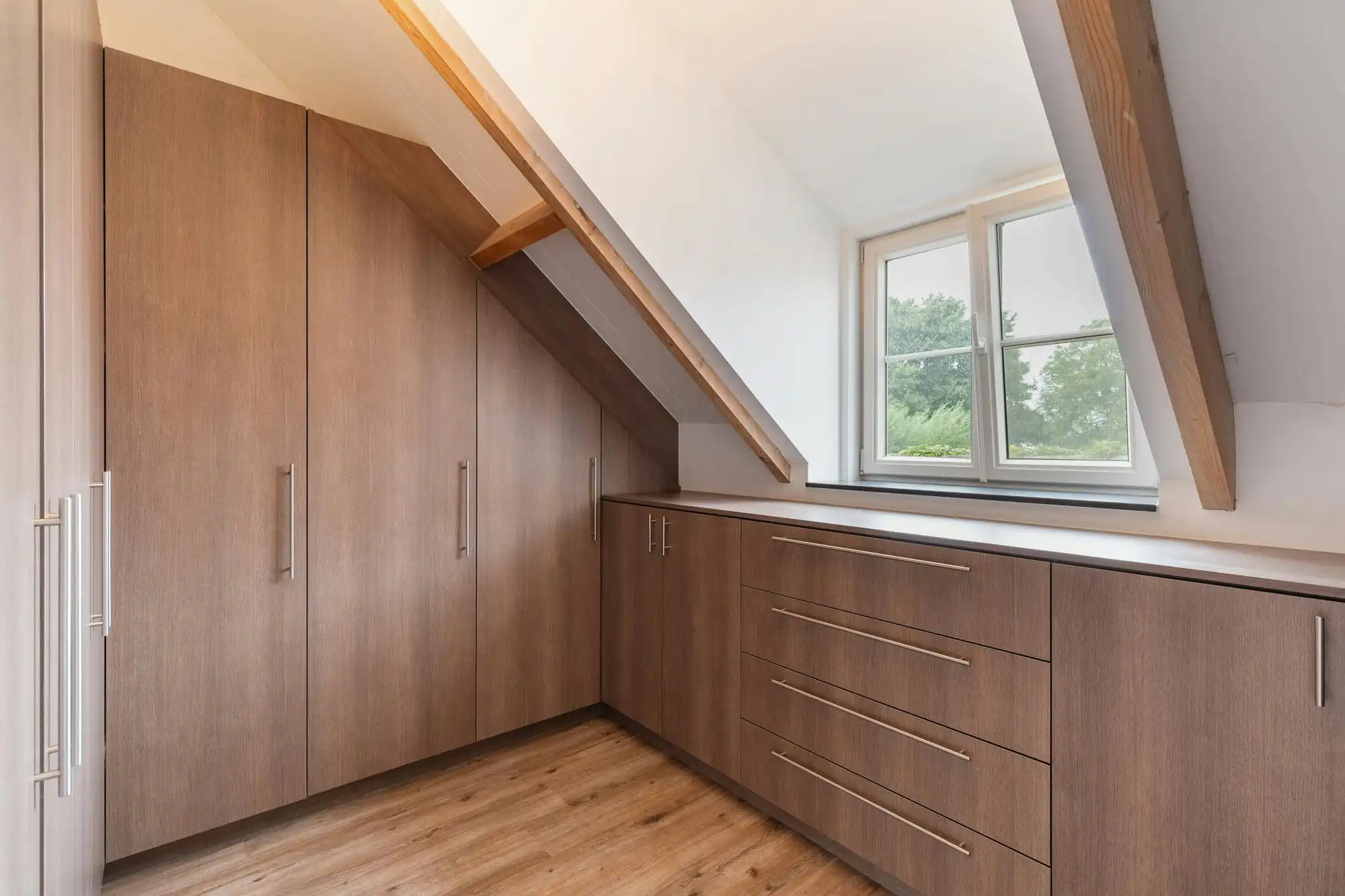 Woonst met B&B en appartement te koop in Minderhout foto 12