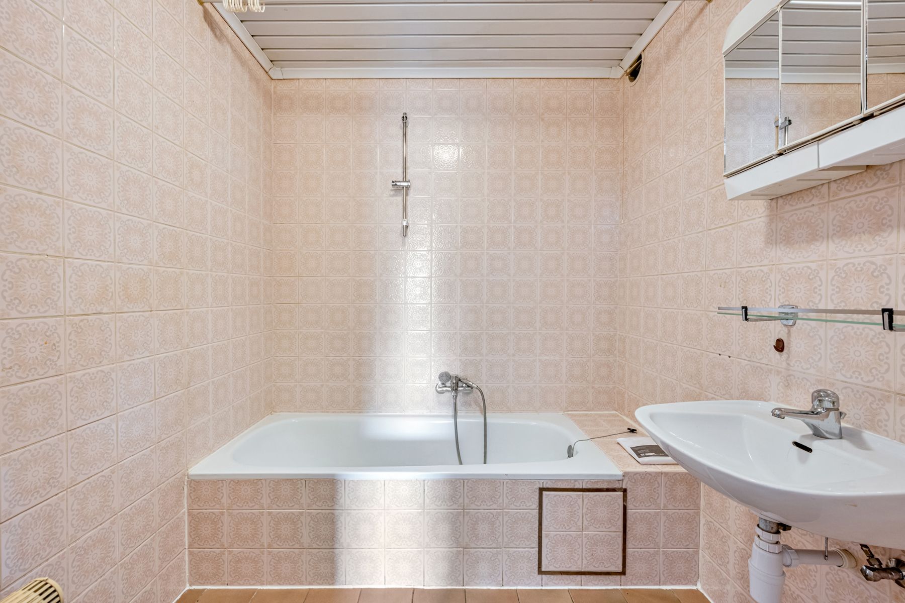 Appartement met 2 slpk en terras  foto 15