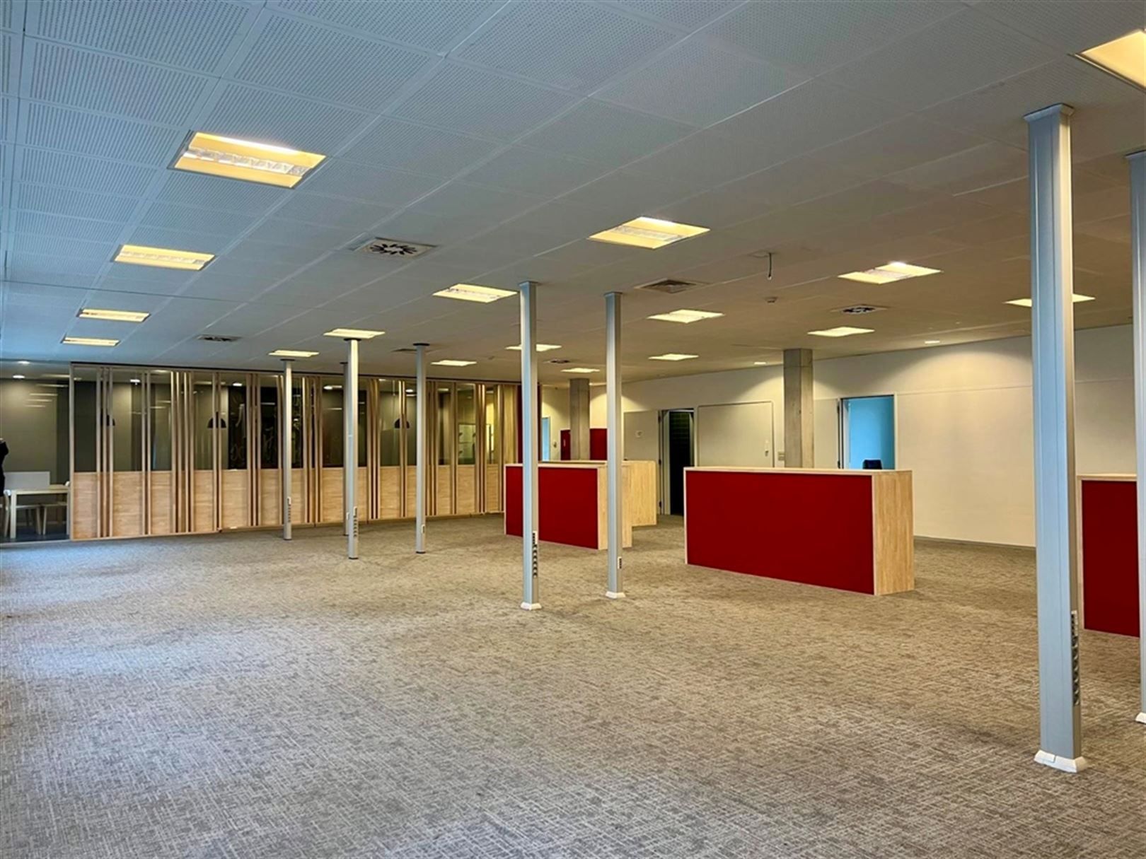 Instapklare kantoren in Centrum Gent foto 2