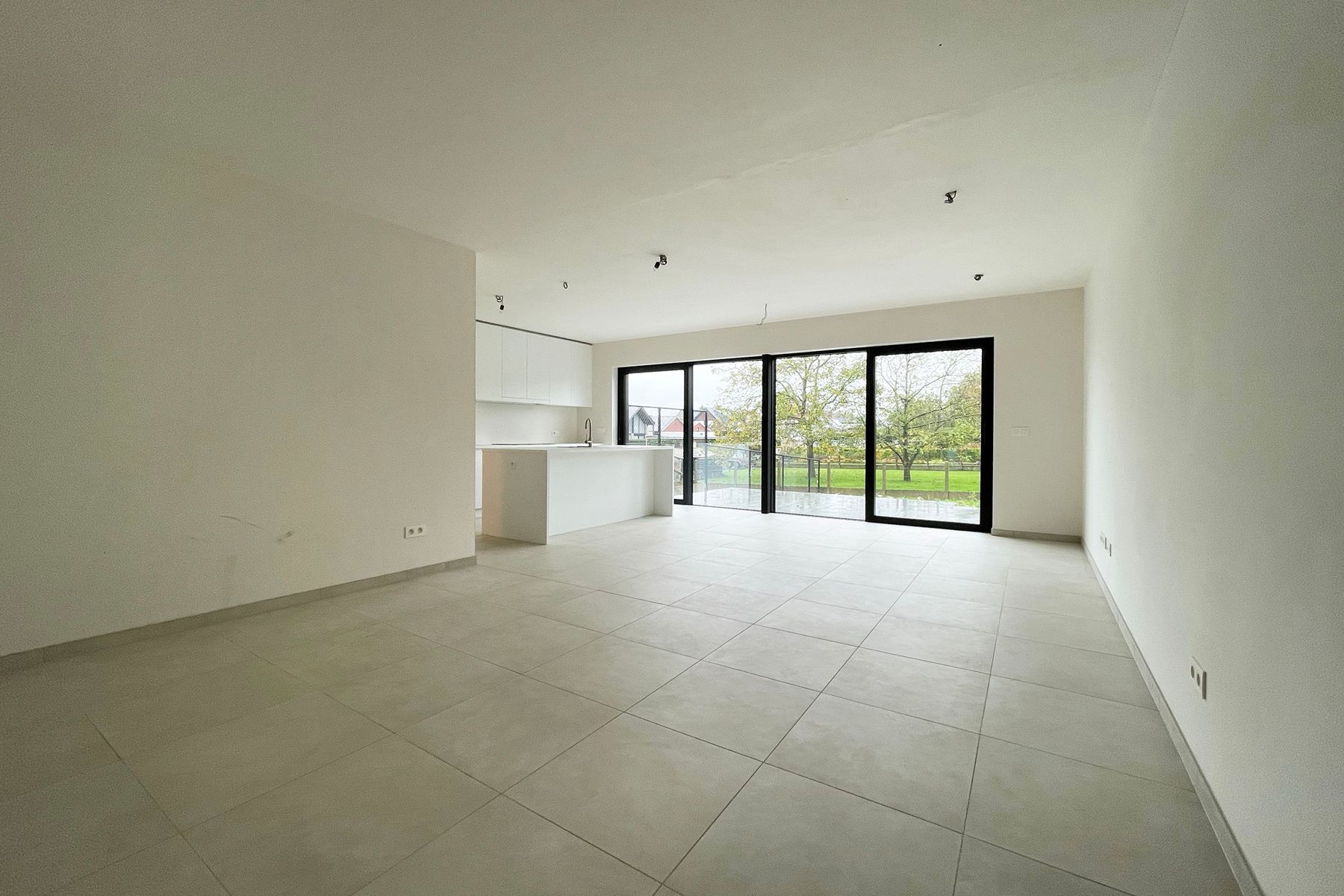 OPENDEUR OP 22/11/2025 VAN 10U TOT 12U  foto 4