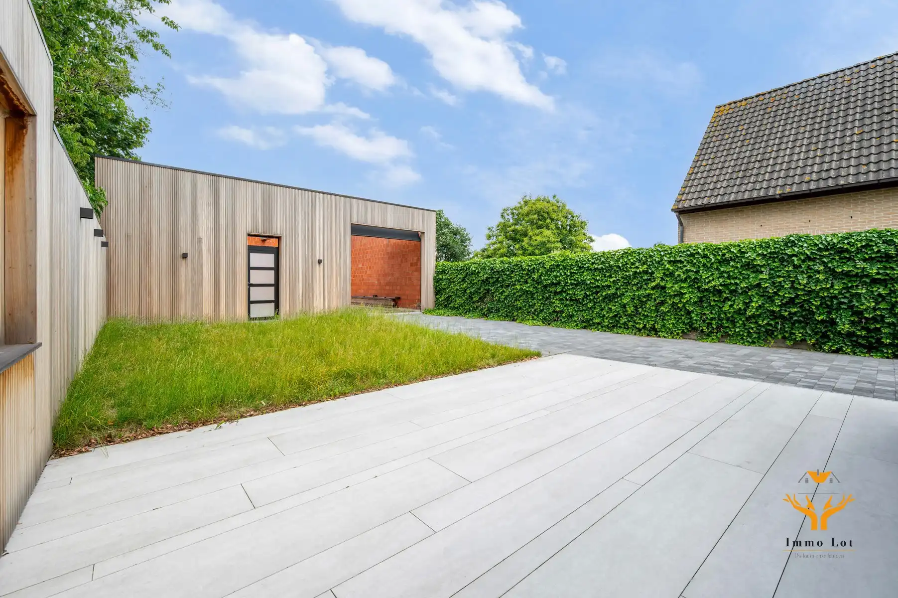 Ruime woning met magazijn  foto 21