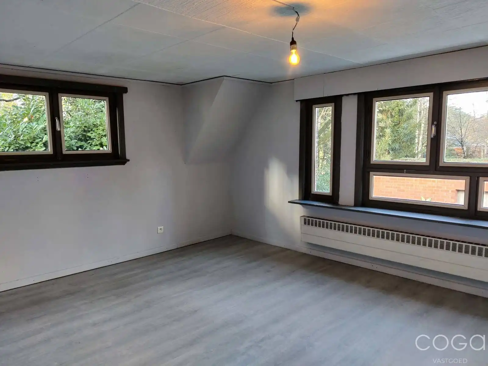 Charmante woning met magazijn  foto 11