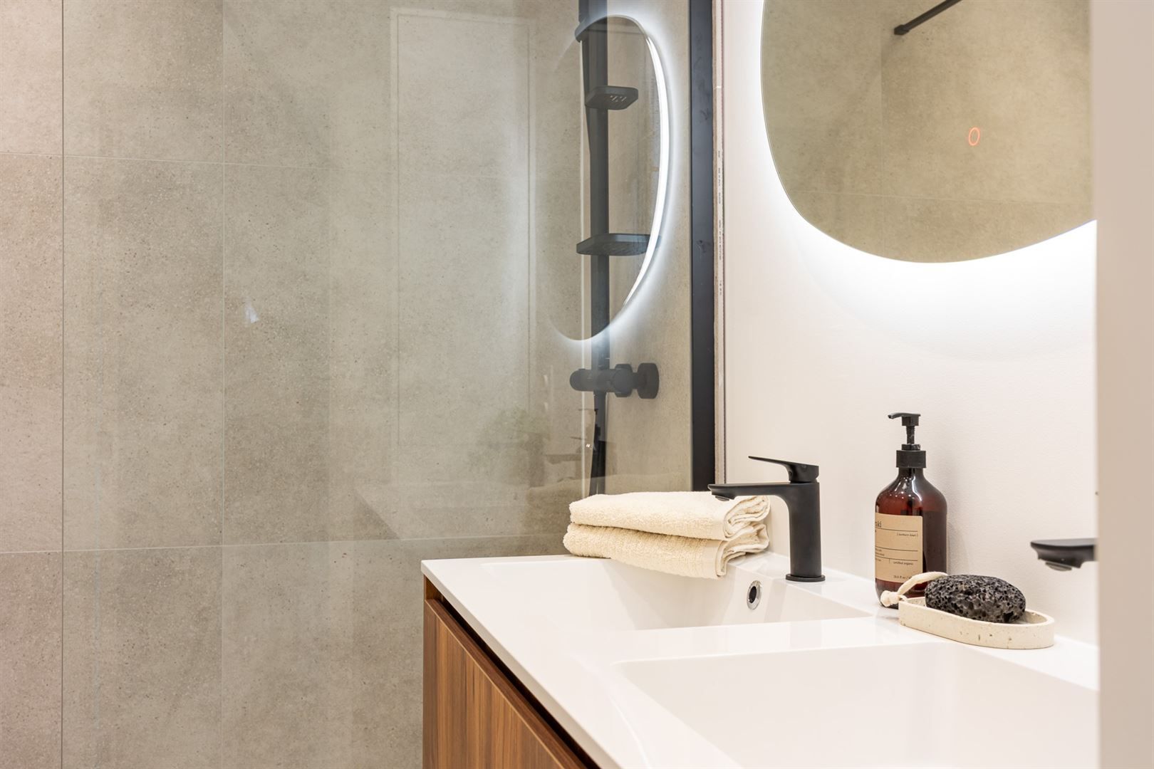 Renovatieproject met terras  foto 14