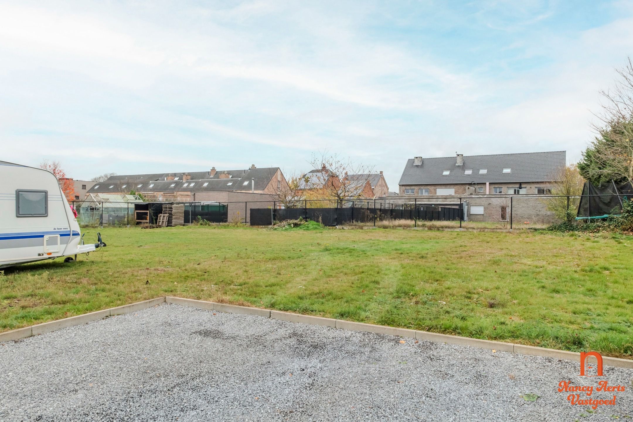 Lichtrijk duplexappartement met ruim terras en eigen ingang foto 28