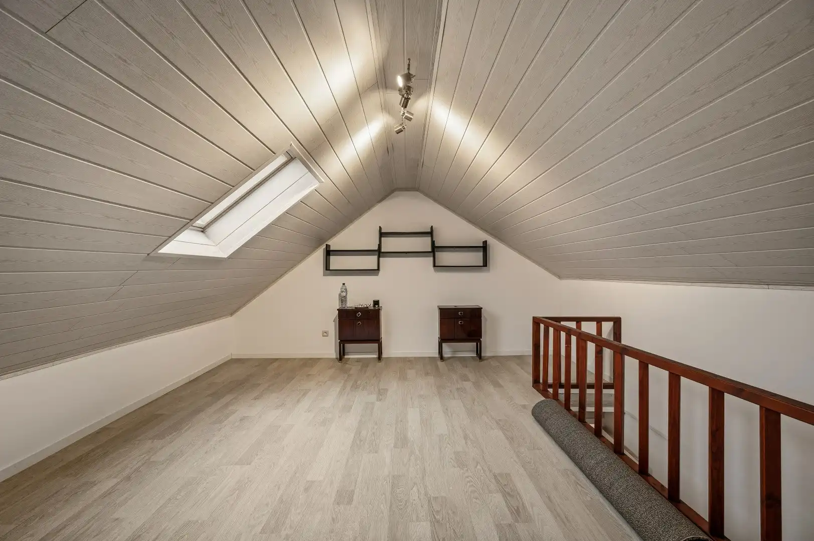 Gezellige rijwoning met 3 slpks op de Tiense stadsrand foto 18