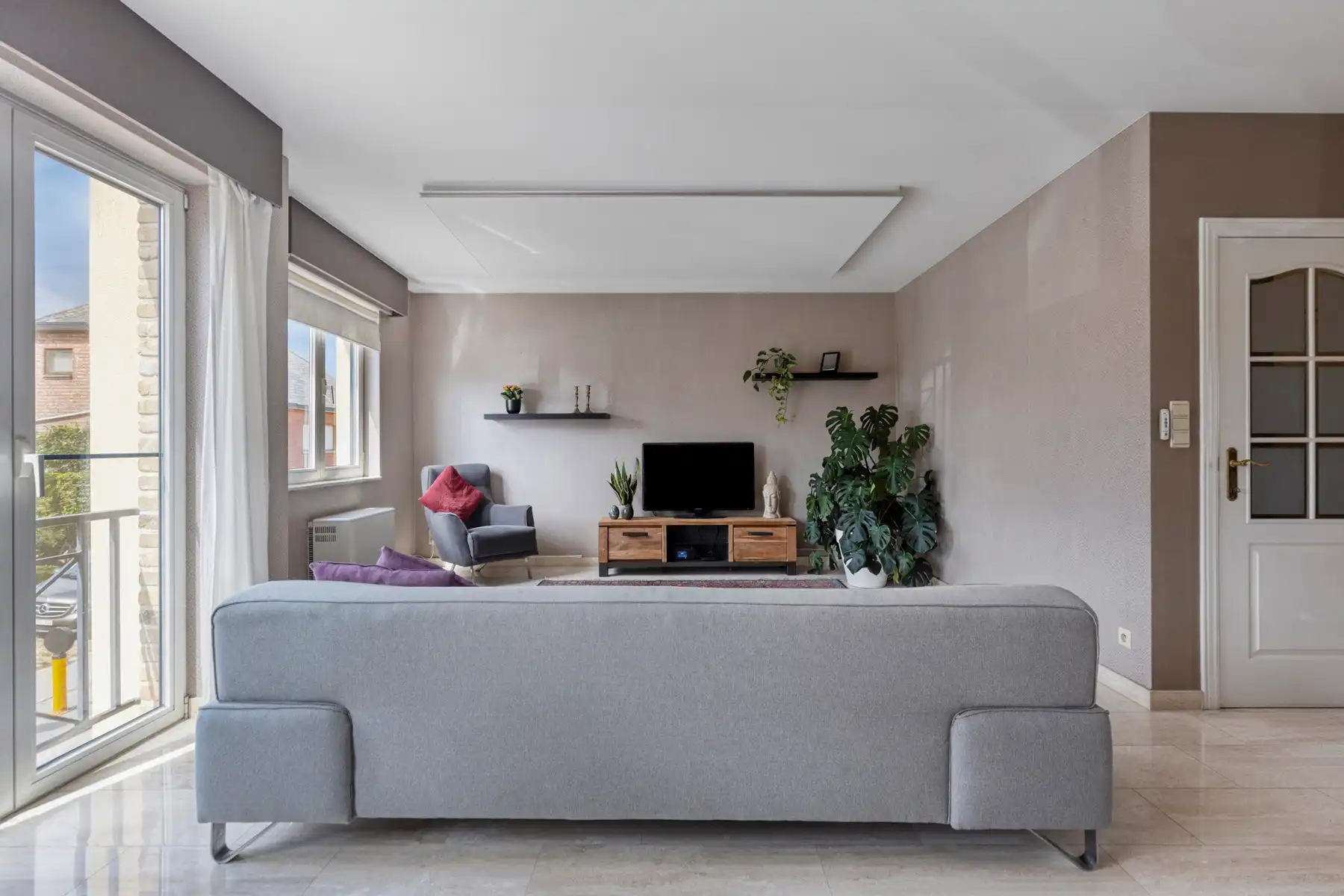 Ruim, centraal gelegen appartement met 3 slaapkamers foto 6
