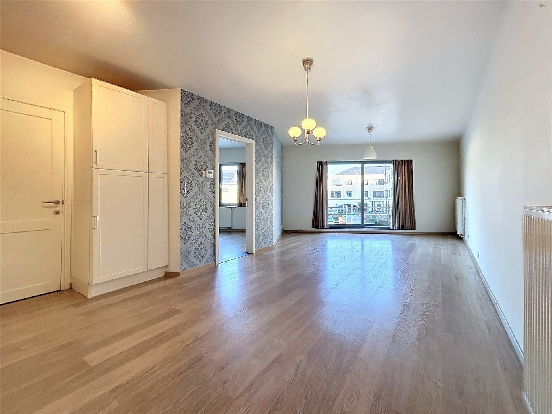 Instapklaar 1slpk appartement met terras en privatieve berging op toplocatie foto 2