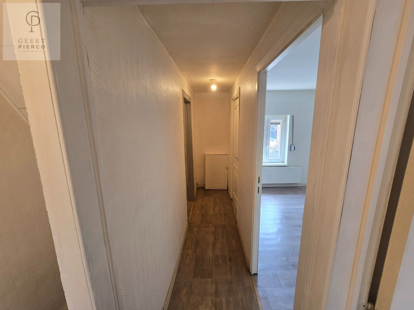 Rijwoning met 4 slaapkamers foto 17