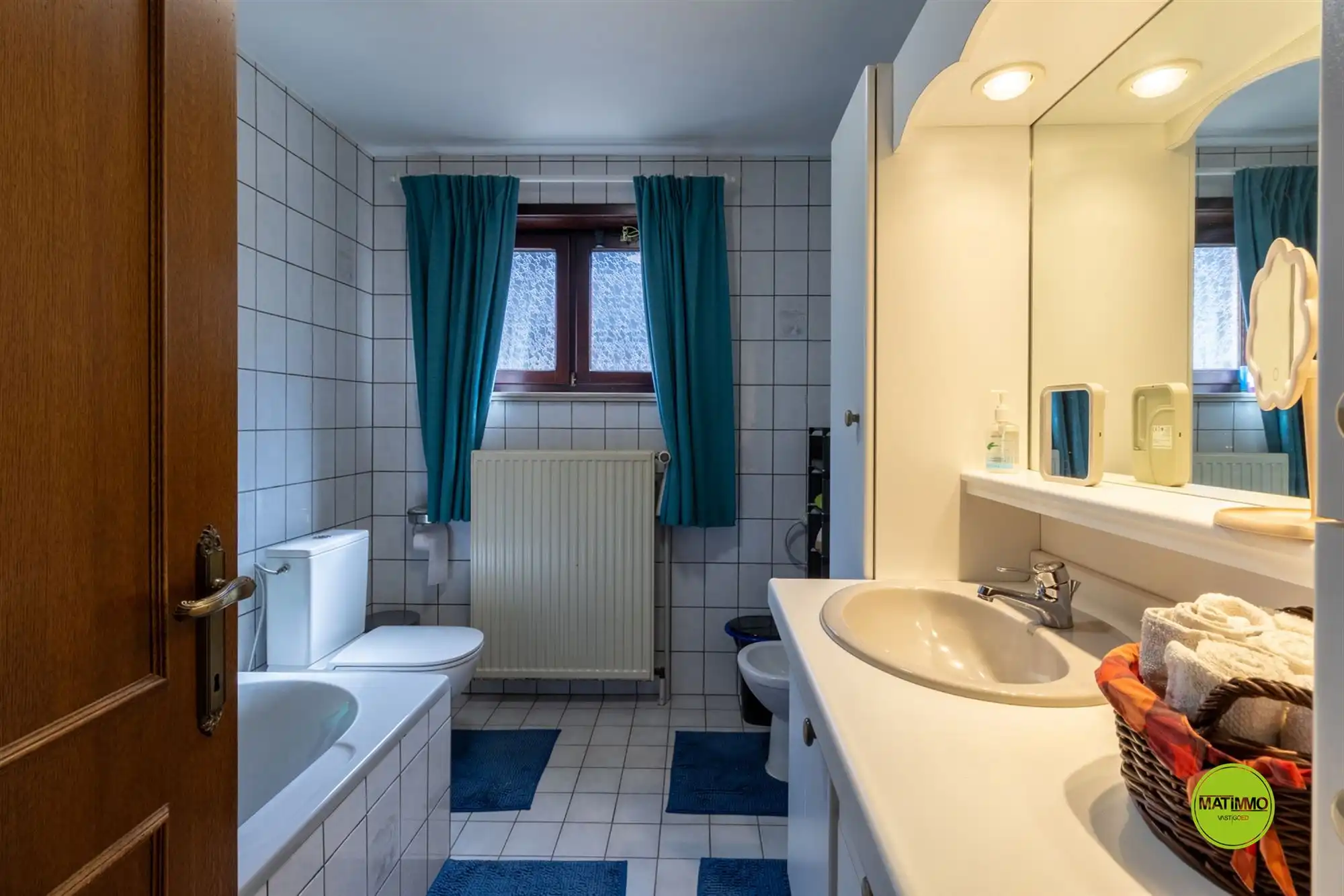 Instapklare gezinswoning met mooie tuin op toplocatie foto 10
