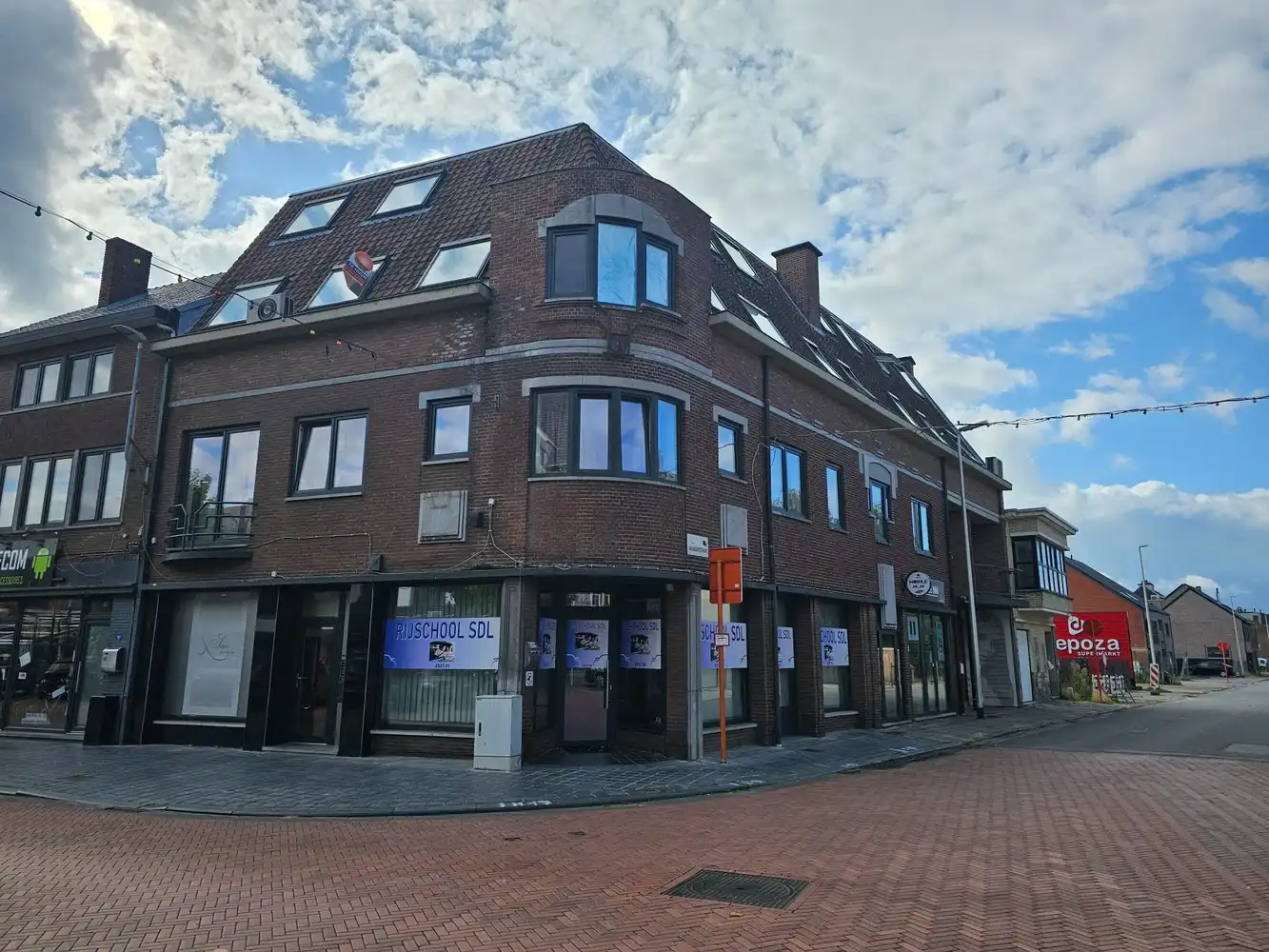 Appartement te huur foto {{pictureIndex}}