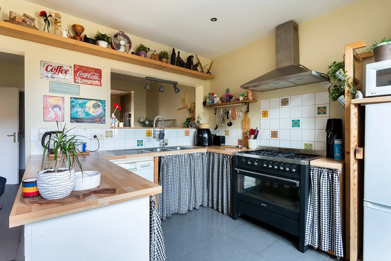 Gezellige woning met veel potentieel in groene buurt foto 9