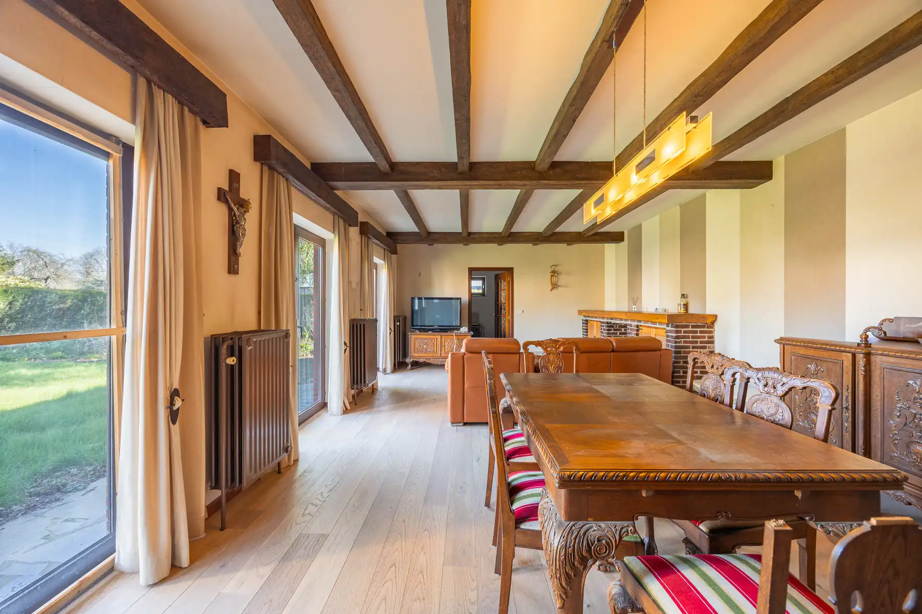 Prachtige woning in rustige wijk nabij groen gebied foto 10