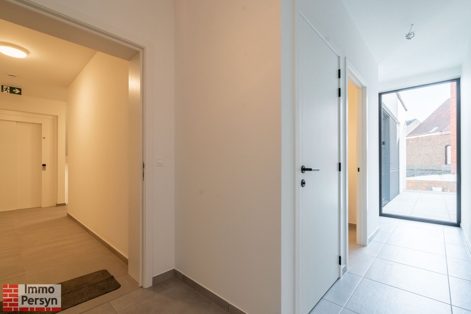 Nieuwbouw 2-slpk appartement met ruim terras foto 9