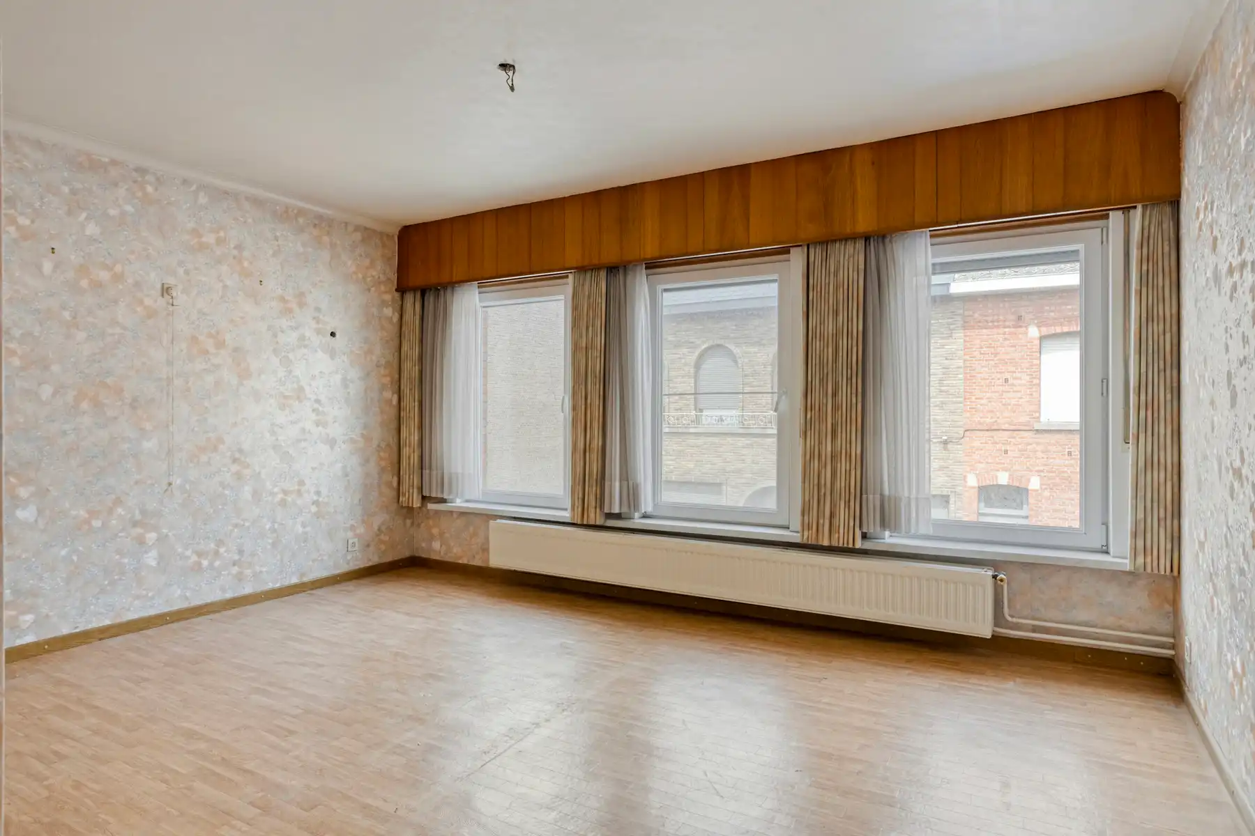Solide woonst met vergunde loods 450 m2 + atelier (65 m²)  foto 14