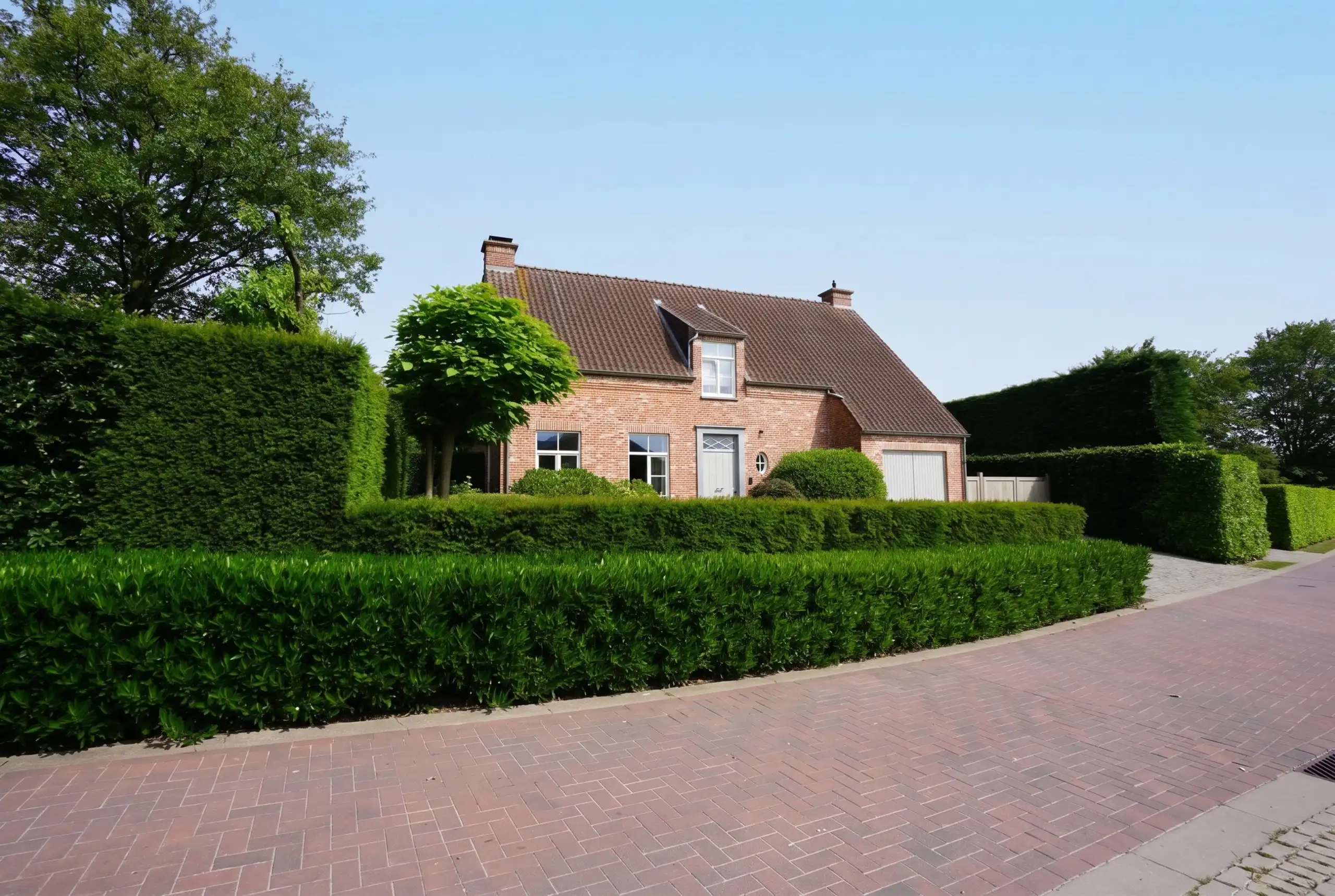 Charmante, alleenstaande  bijoux op 1.245 m²  foto 30