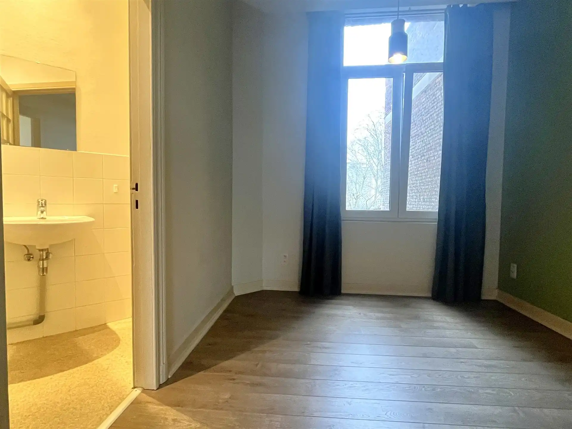 Rustig gelegen 1 slaapkamer appartement in residentiële wijk! foto 4