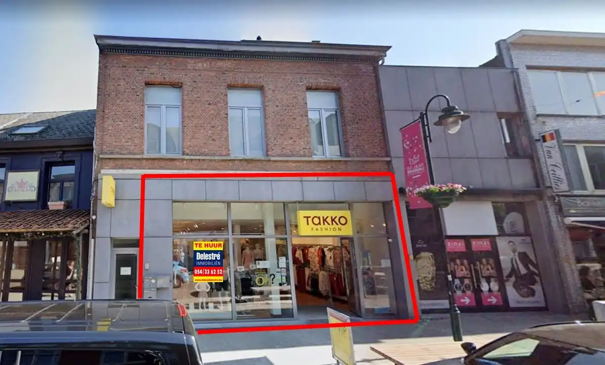 MODERN COMMERCIEEL GELIJKVLOERS BERGSTRAAT foto {{pictureIndex}}