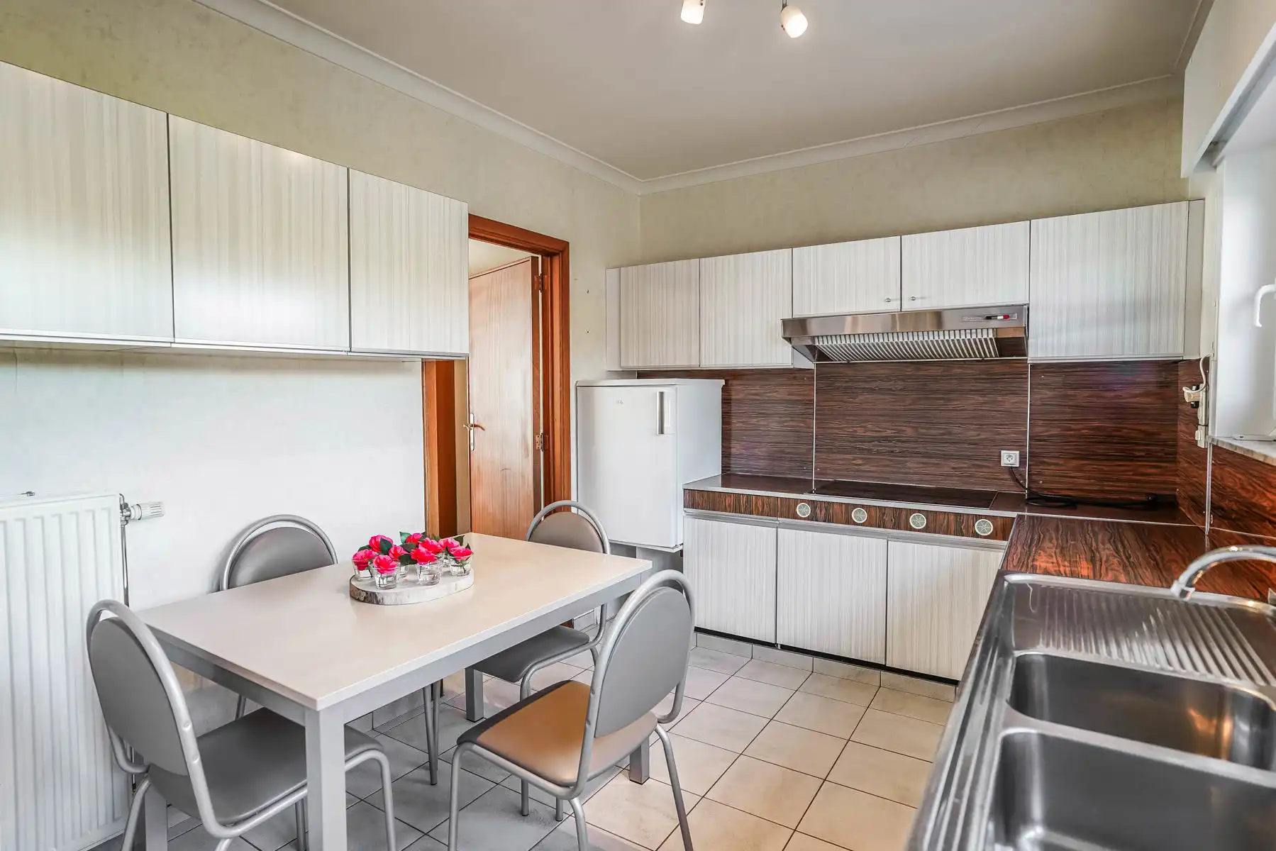 Te renoveren woning op een mooi perceel van 452 m² in Londerzeel St Jozef foto 11