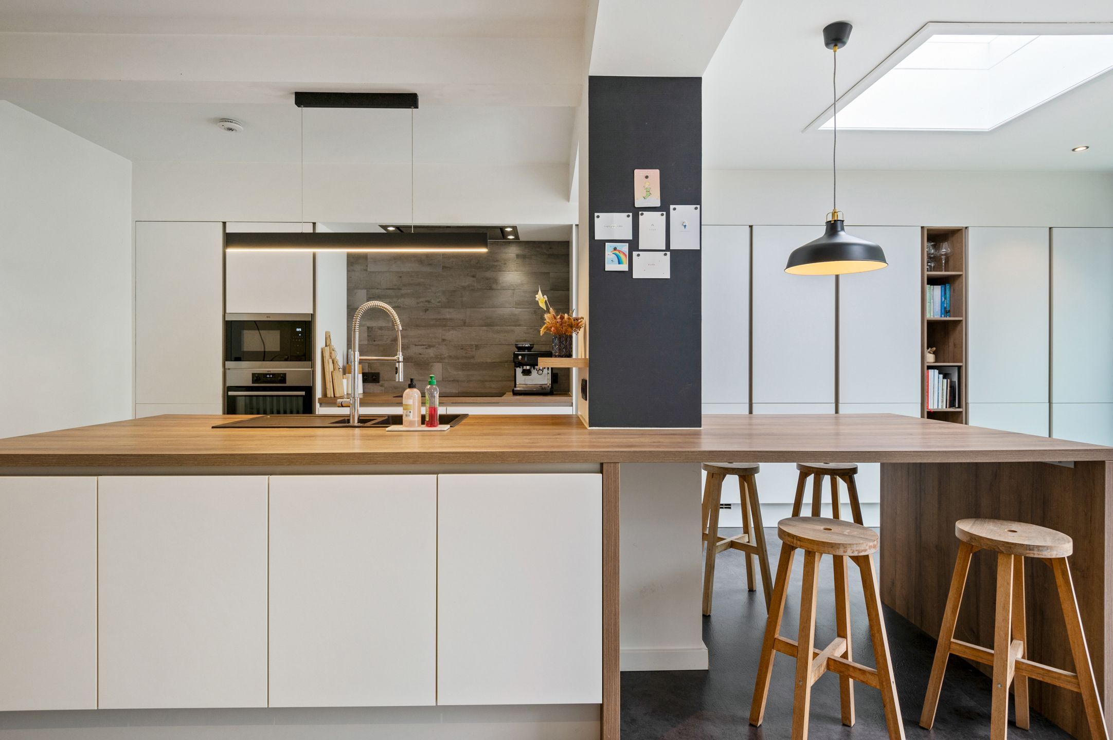 Mooi gerenoveerde woning op toplocatie nabij centrum Kontich foto 8