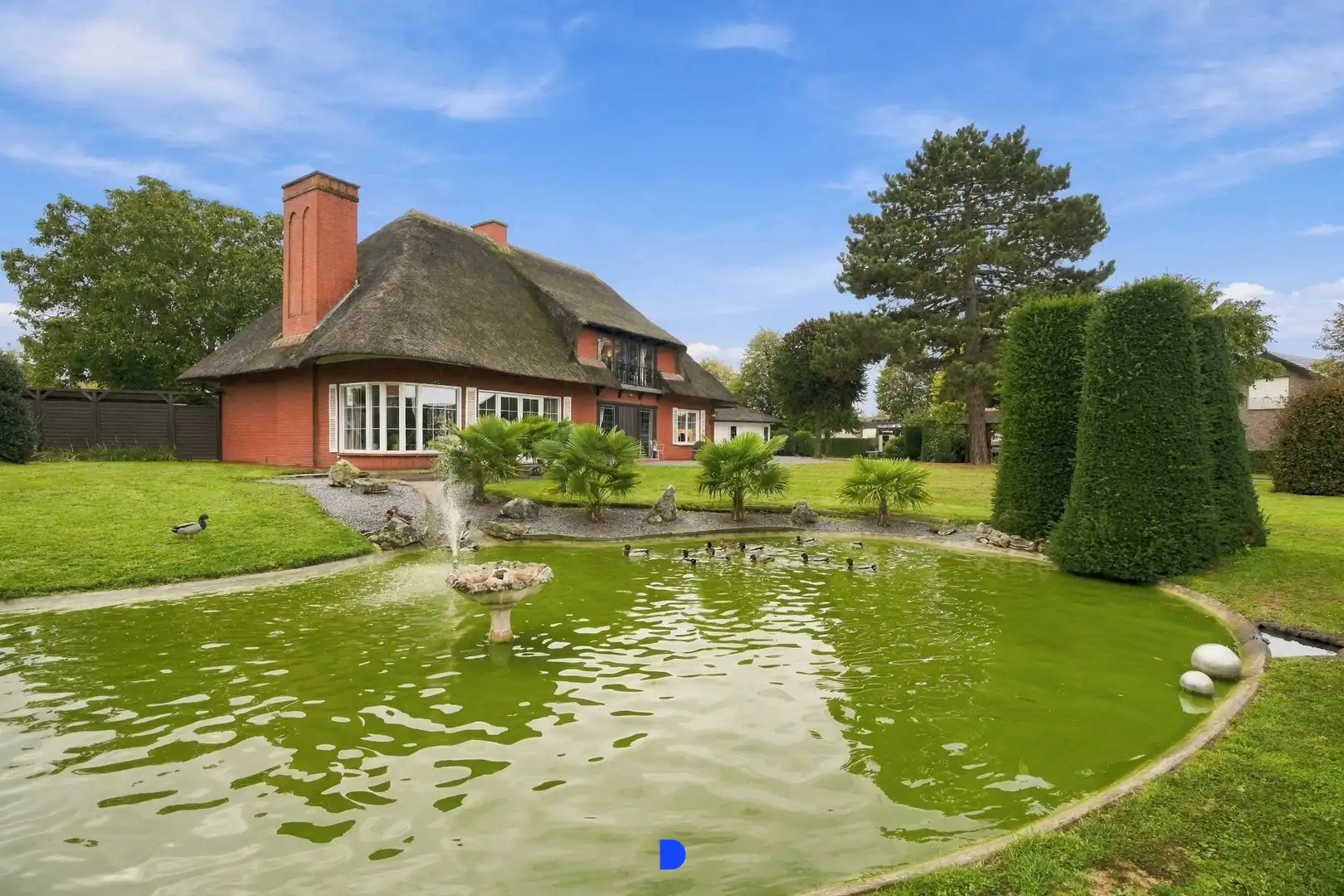 Ruime villa op een perceel van 2.877m² foto 23