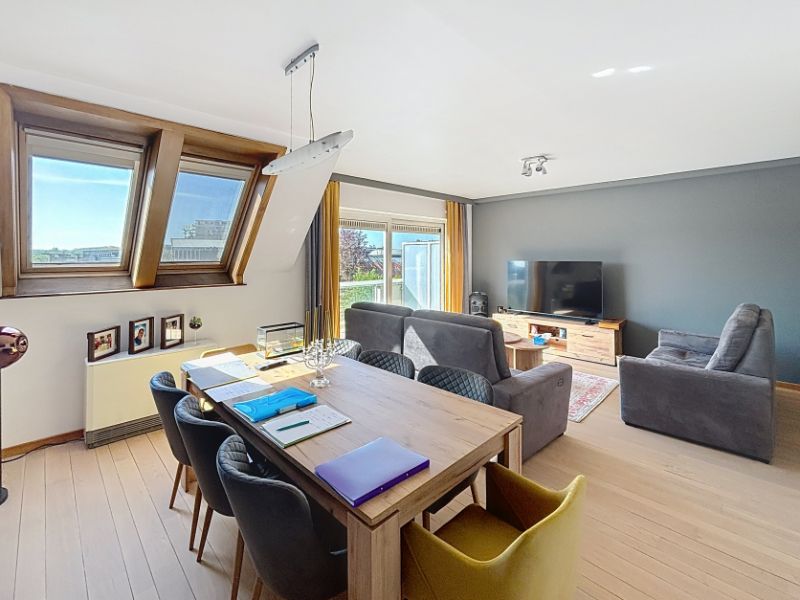 Appartement met terras foto 5