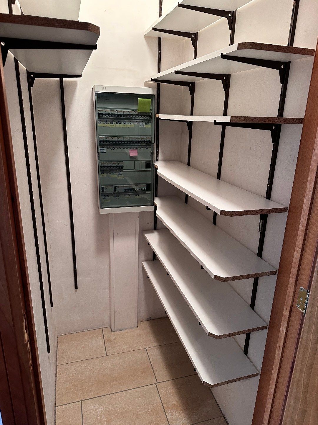 APPARTEMENT VAN 165m² MET 2 SLAAPKAMERS, 2 TERRASSEN en GESLOTEN GARAGE IN LANAKEN CENTRUM !  foto 24