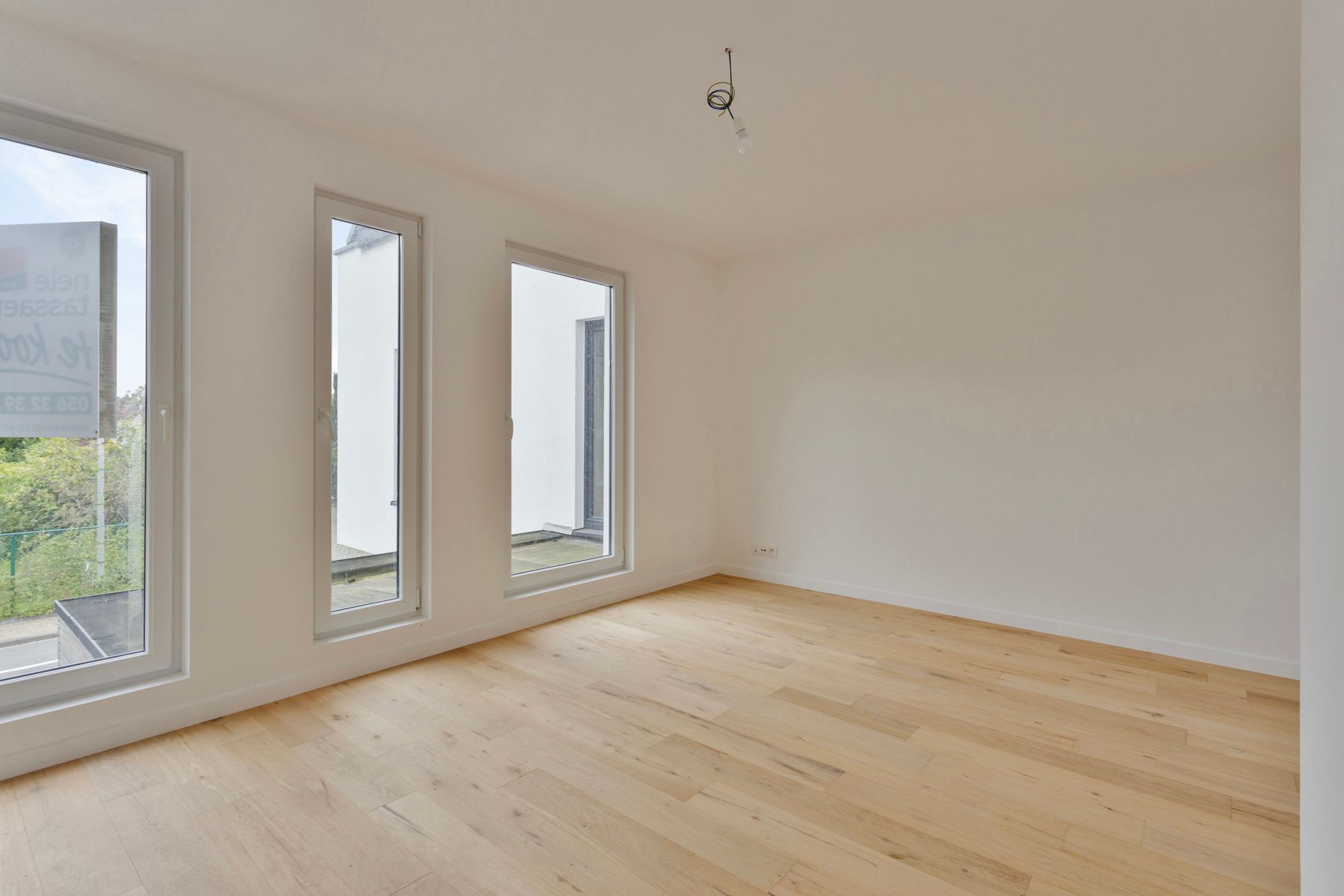 Ruime nieuwbouwwoning met 4 slaapkamers ! foto 12