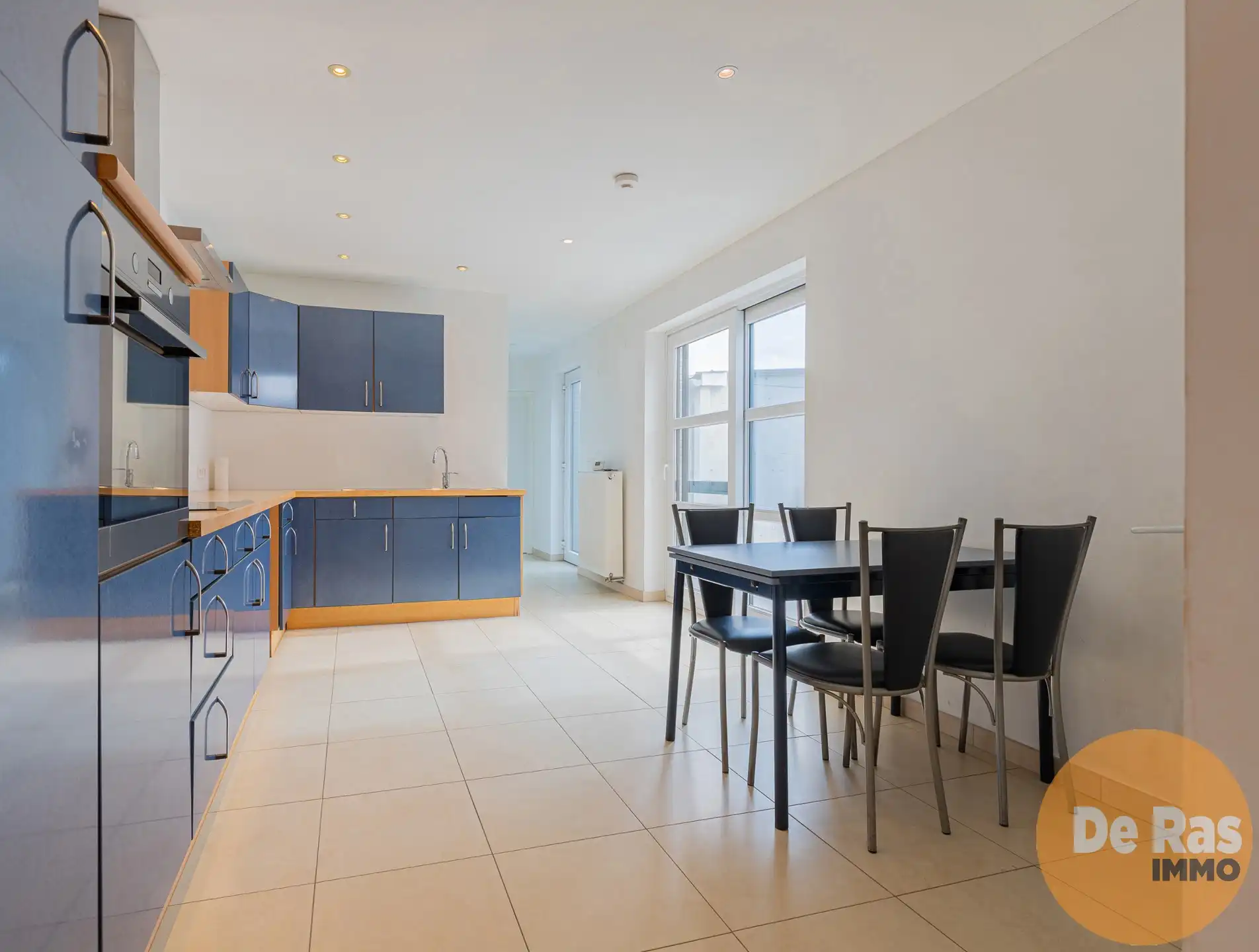 BAVEGEM - Gezinswoning met grote garage/werkplaats foto 8