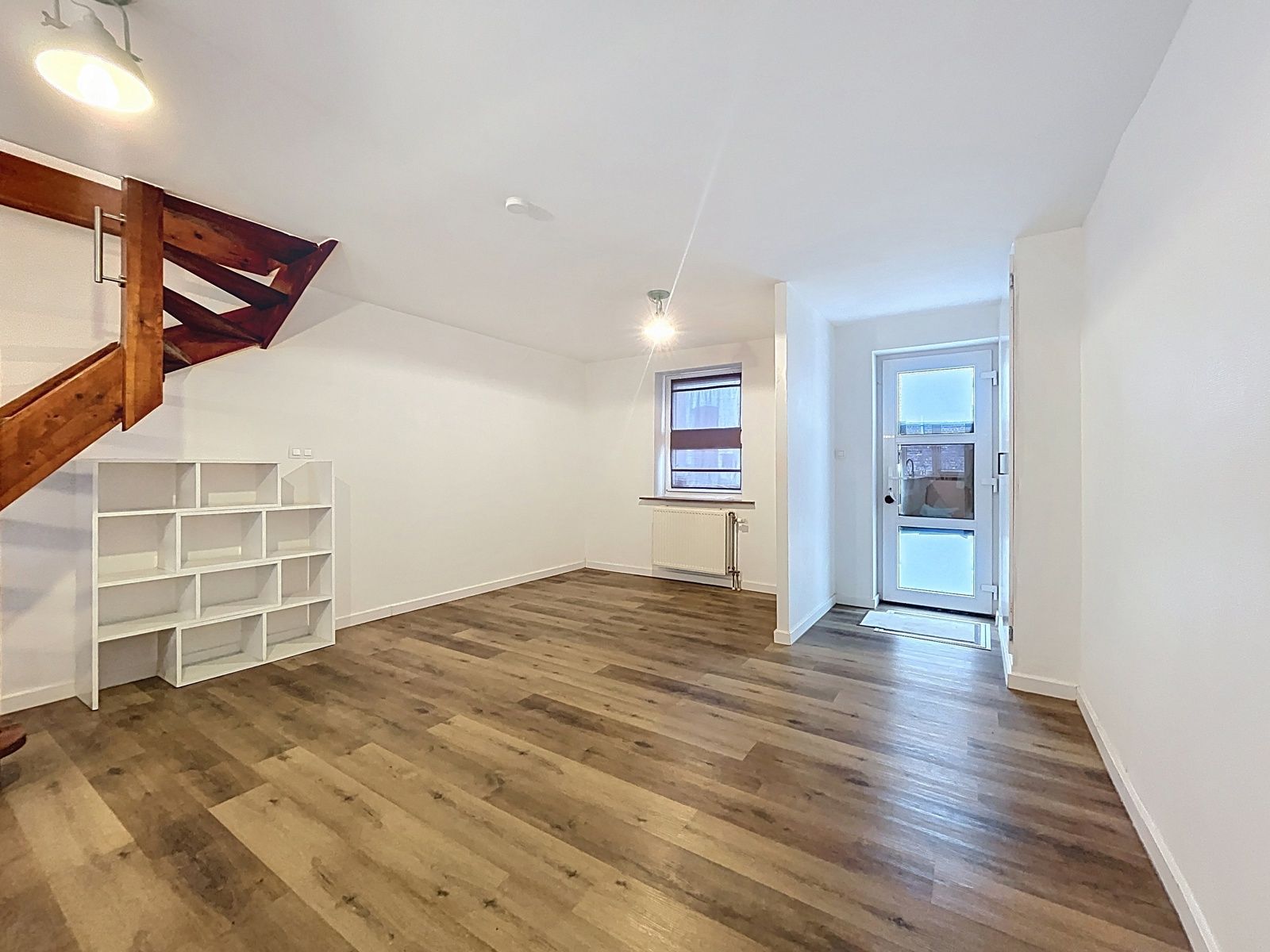 Rijwoning met 2 slpks foto 3