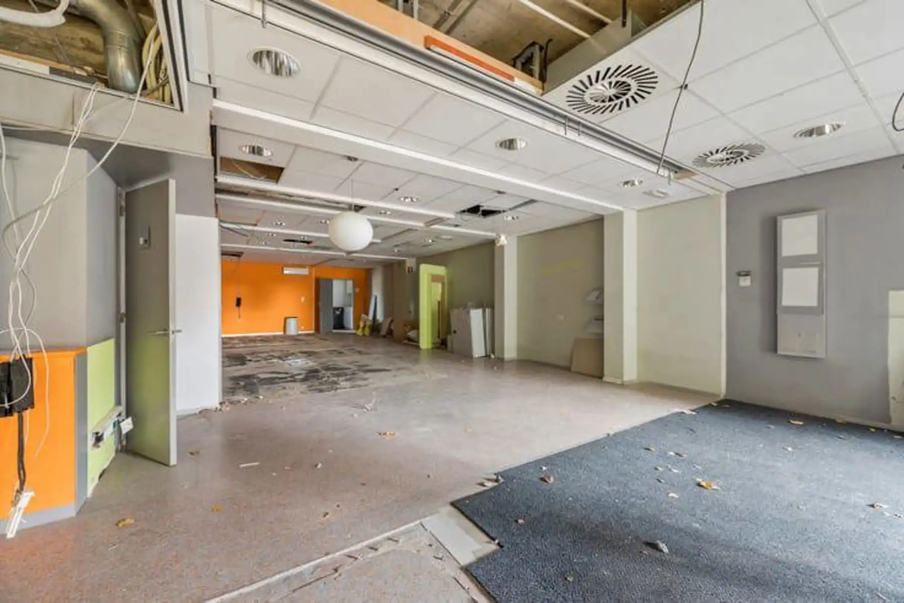 Polyvalent handelspand op centrale marktlocatie met parkeermogelijkheden foto 6