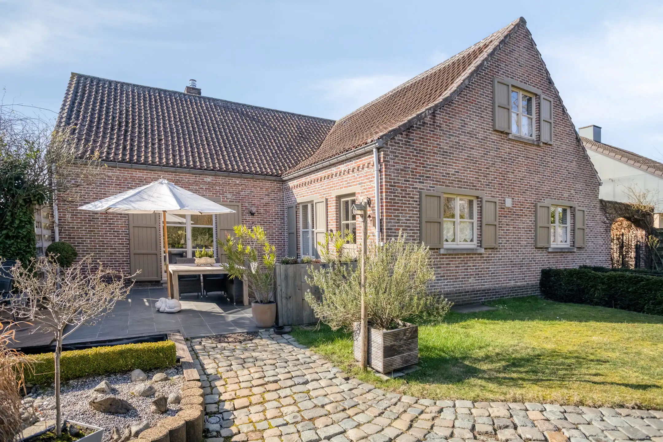 Vrijstaande, zeer ruime woning op topligging in Begijnendijk foto 23