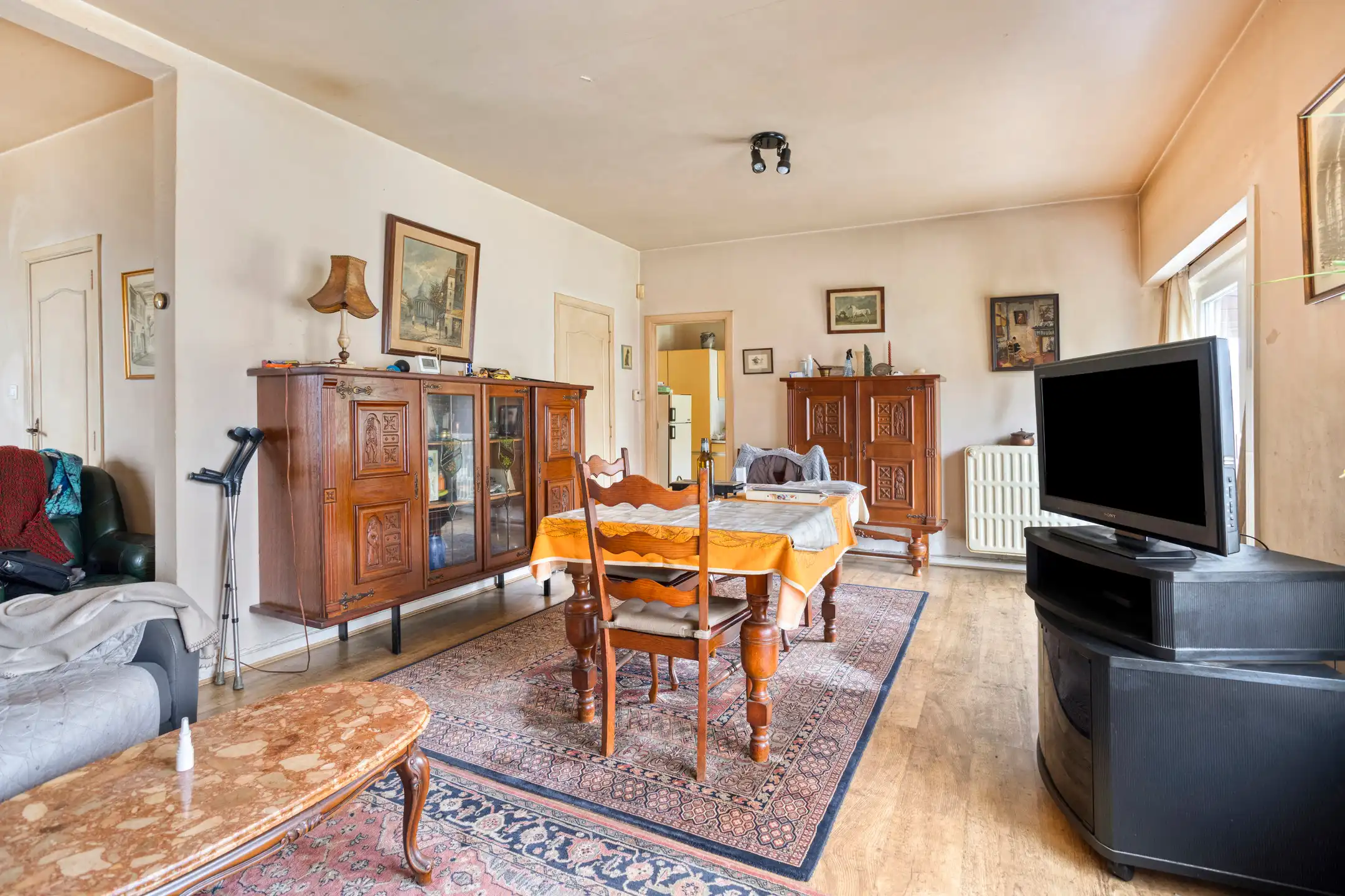 Charmante woning met ruime tuin in Dilbeek foto 3