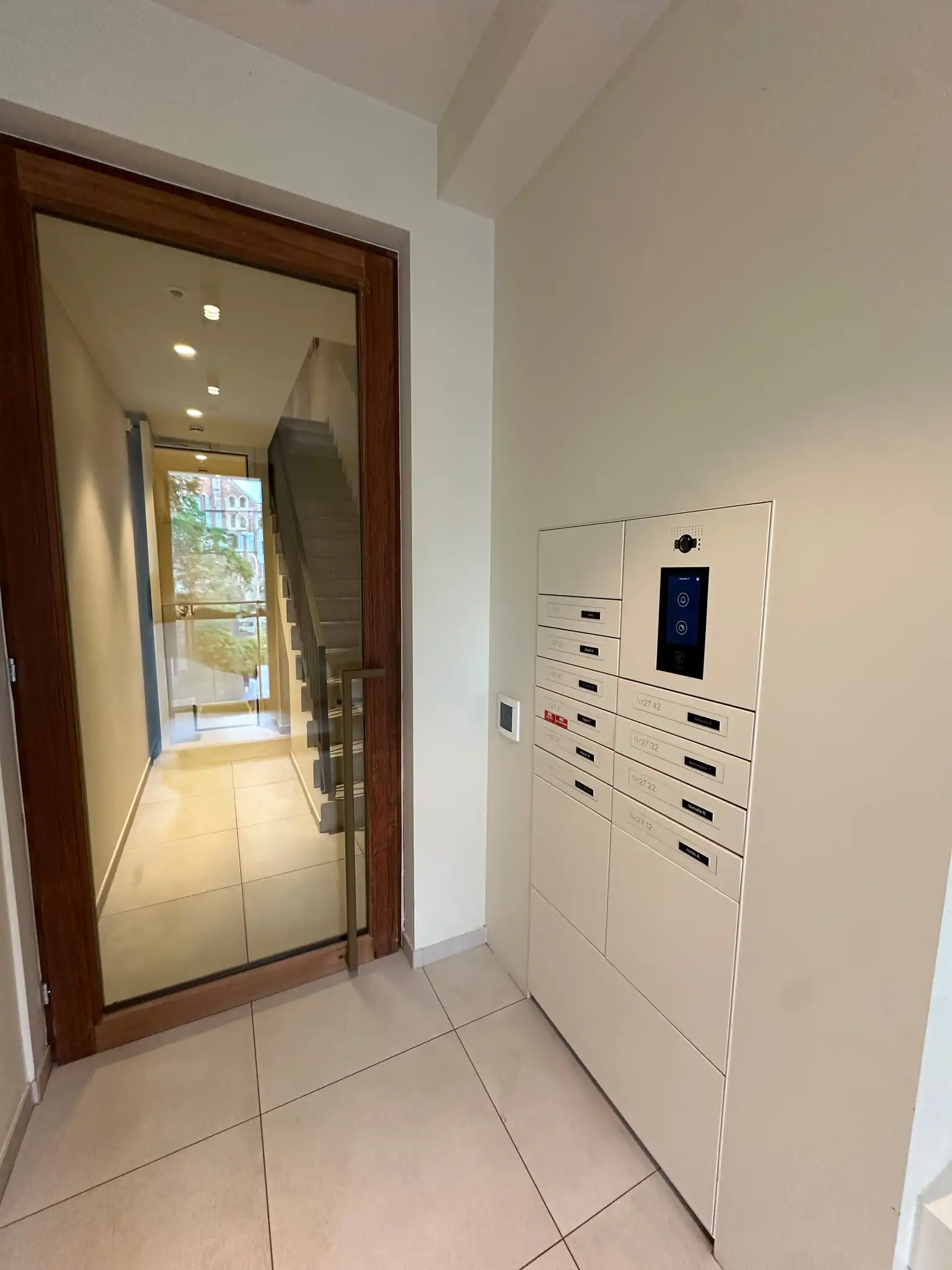 Prachtig en energiezuinig nieuwbouwappartement met terras foto 12