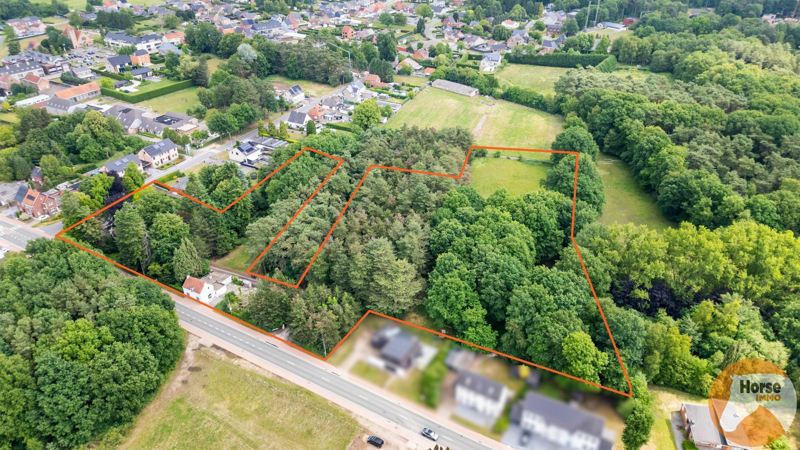 BERINGEN - Projectgrond foto {{pictureIndex}}